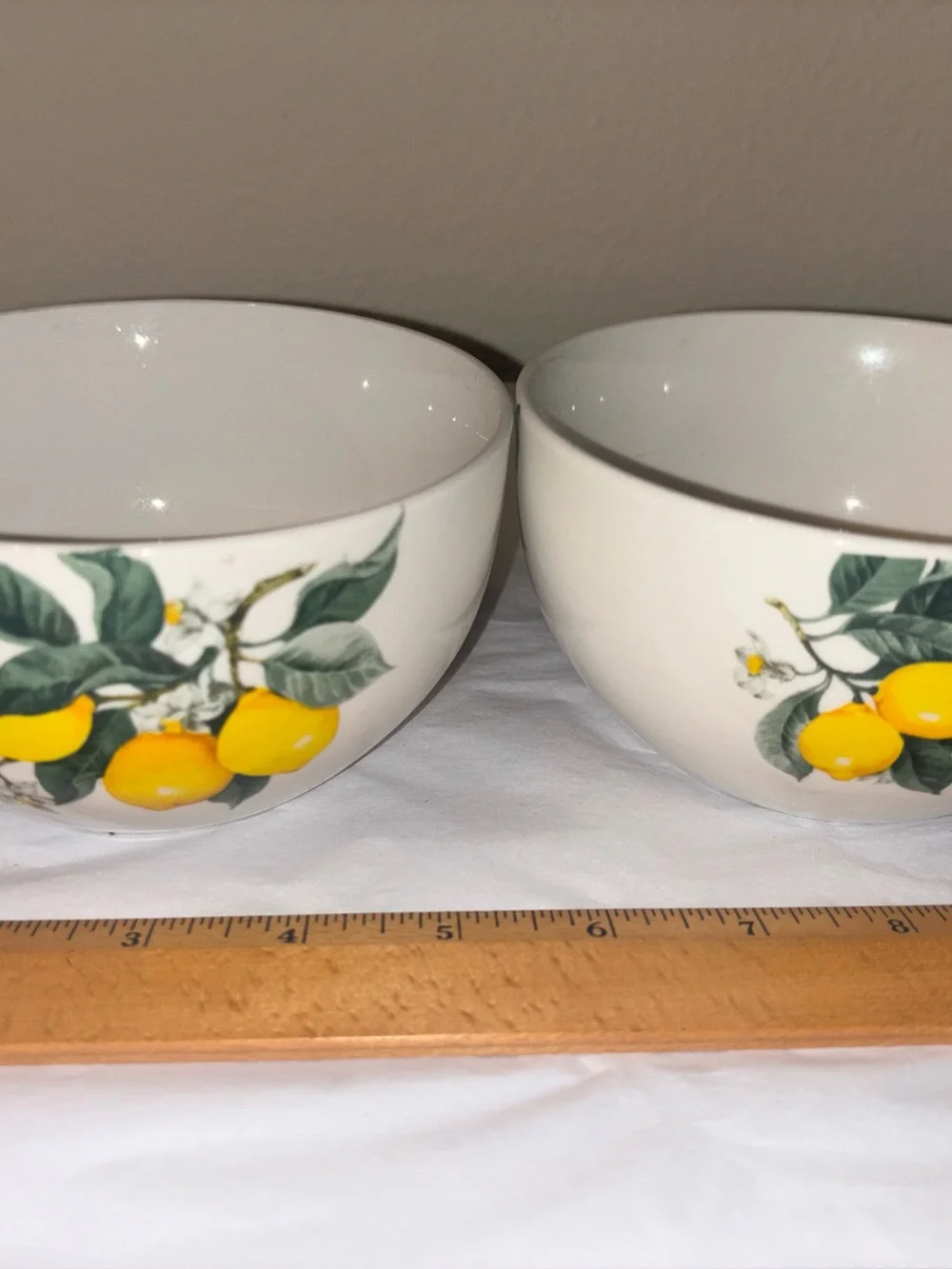 Royal Norfolk Yellow Lemon Ceramic Accent Bowl